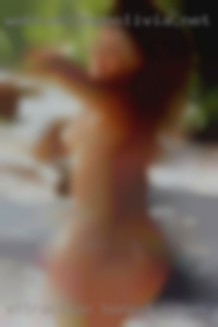 Attraction, honest women and meet hotness.